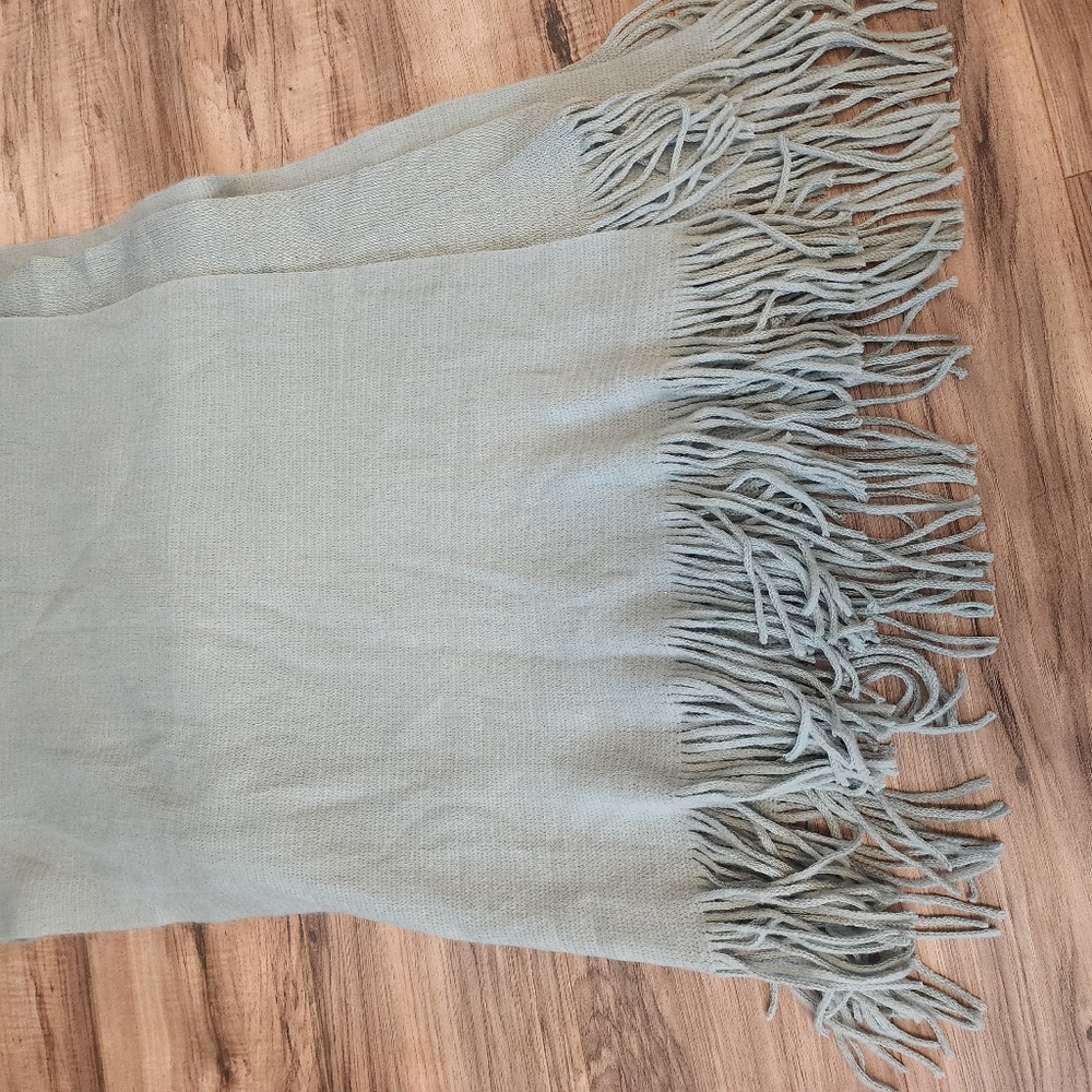 Scarf - Picture 6 of 6